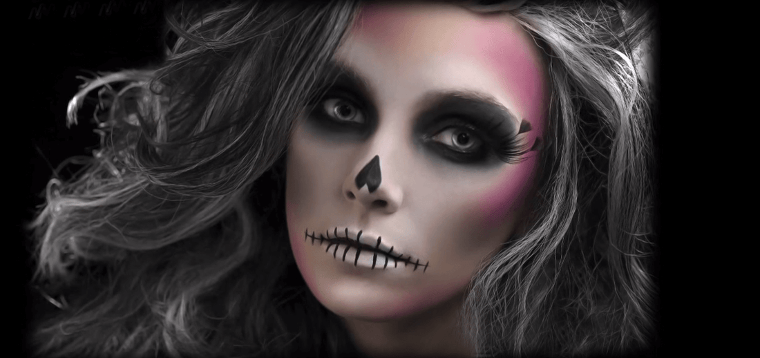 Female Skeleton Halloween Make-Up Tutorial